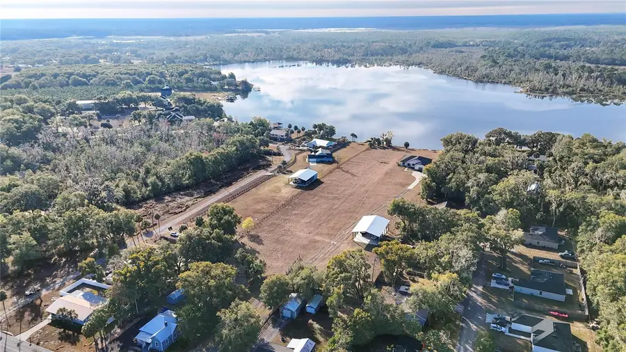 Rose St, Umatilla, FL 32784 - #3