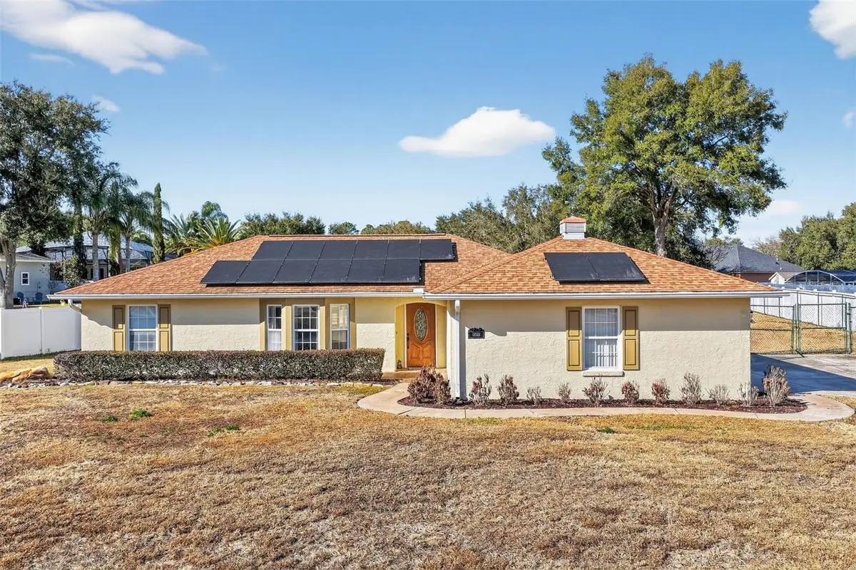 13523 Biscayne Drive, Grand Island, FL 32735 - Image #1