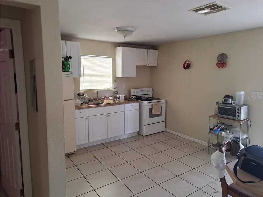 2306 Edgewater Avenue, Leesburg, FL 34748 - Image #2