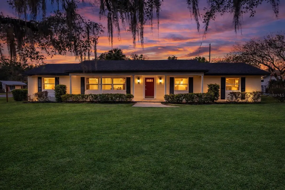 1310 E Crooked Lake Drive, Eustis, FL 32726 - #1