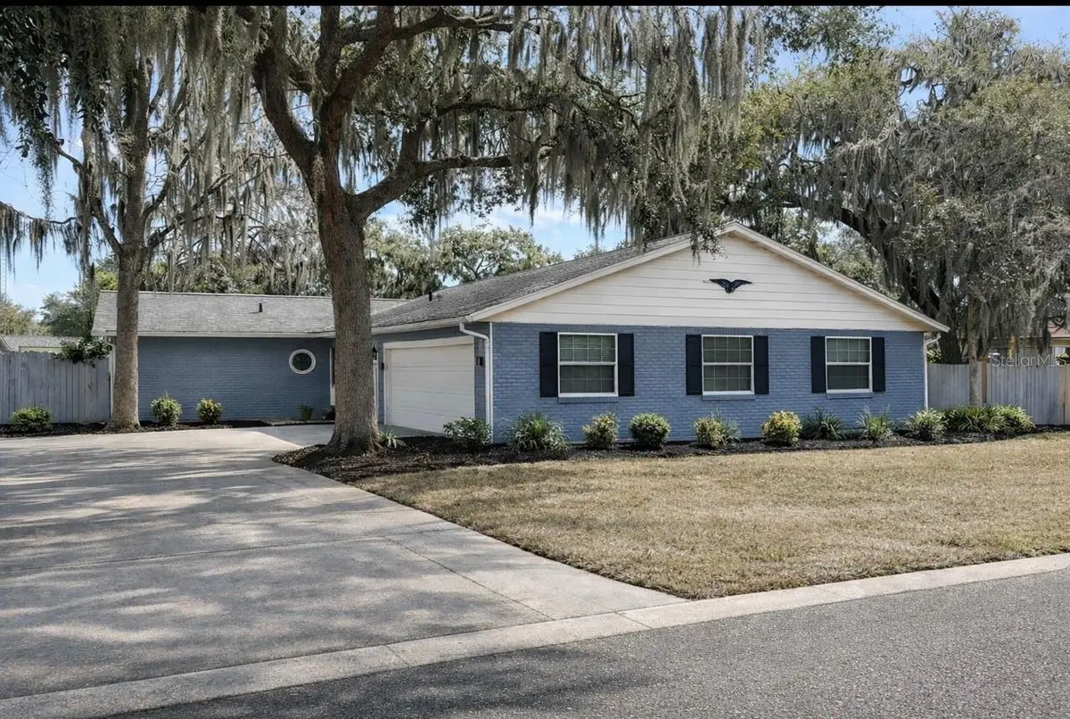 201 Frosti Way, Eustis, FL 32726 - #1