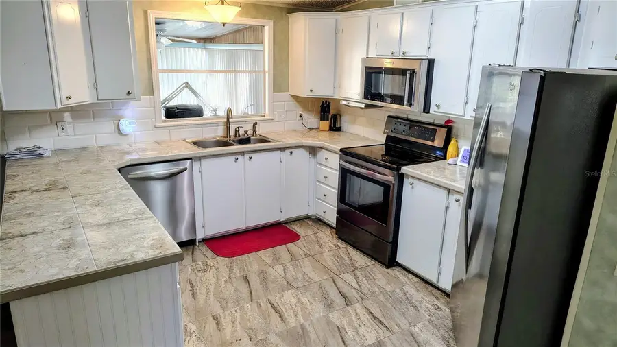 25039 Pine Hill, Leesburg, FL 34748 - #2