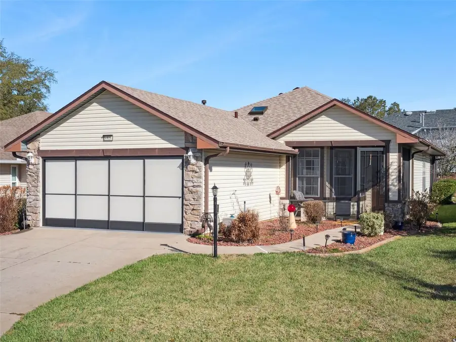 4921 Glen Coe Street, Leesburg, FL 34748 - #2