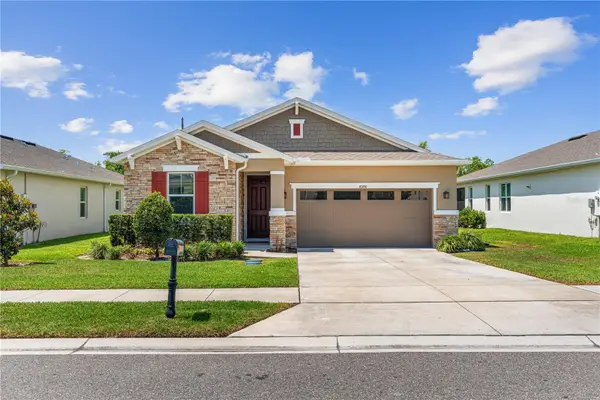 10200 Spring Lake Drive, CLERMONT, FL 34711