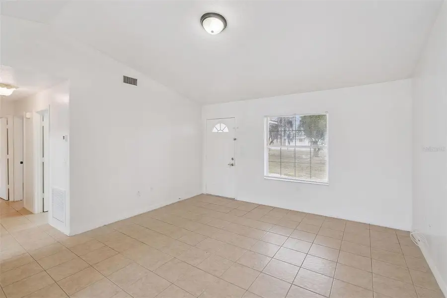 11045 Pine Street, Leesburg, FL 34788 - #3