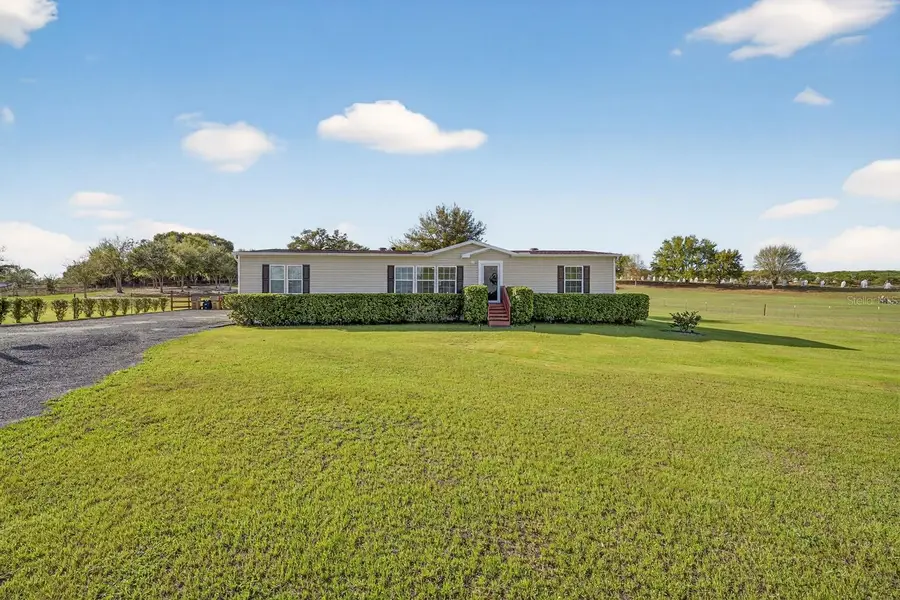 8013 Sergeant Pepper Dr, Howey In The Hills, FL 34737 - #3