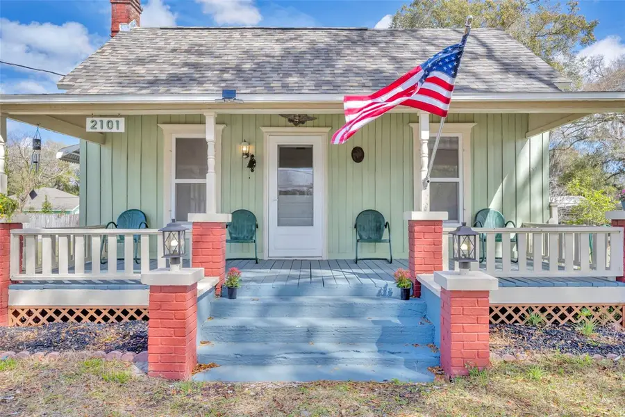 2101 E Warm Springs Avenue, Coleman, FL 33521 - #2