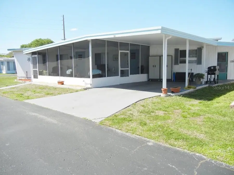 212 Rue De Pont, Tavares, FL 32778 - #3