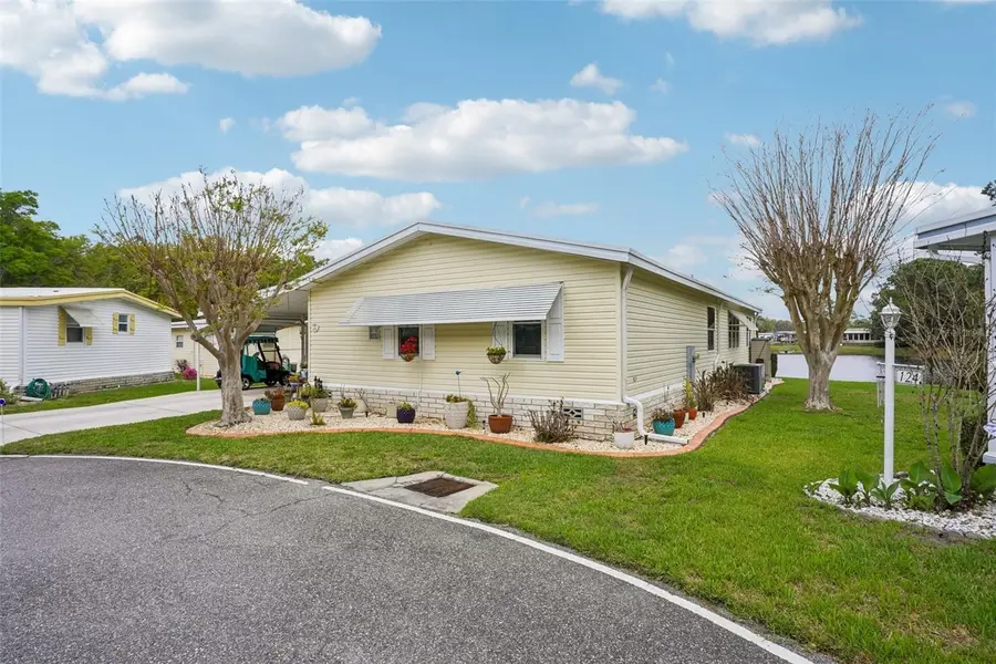 122 Tamarisk Way, Leesburg, FL 34748 - #3