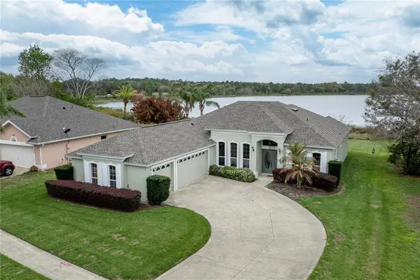 3804 Bayshore Circle, TAVARES, FL 32778