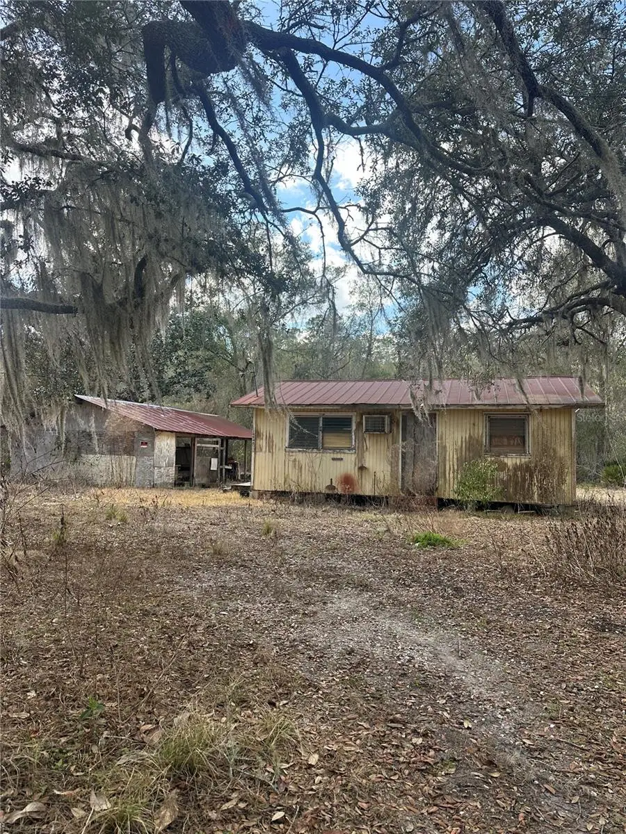 14048 SE 200th Court, Umatilla, FL 32784 - #1