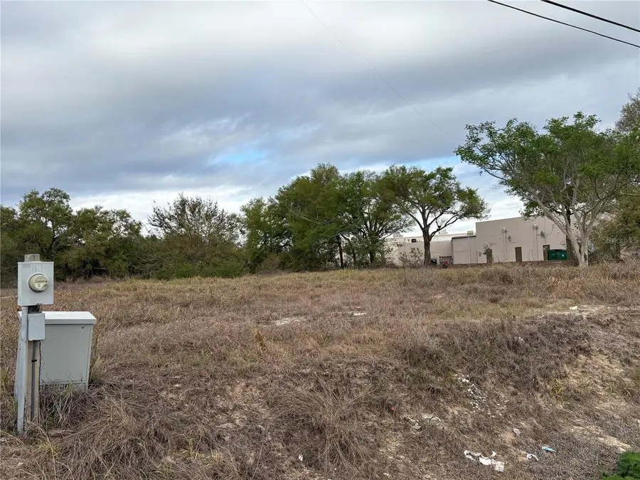 1100 Us-27, Avon Park, FL 33825 - #2