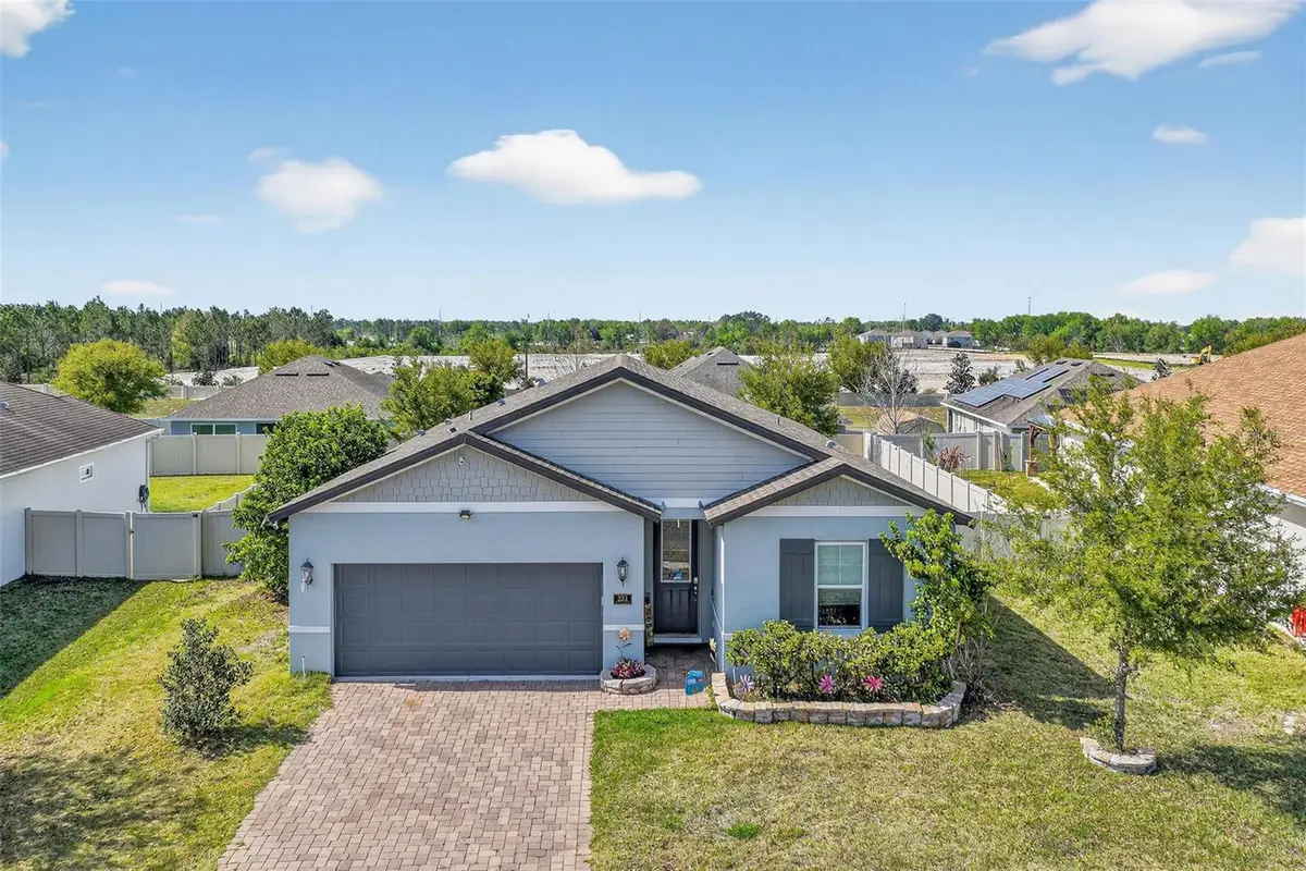 231 Messina Place, Howey In The Hills, FL 34737 - #1