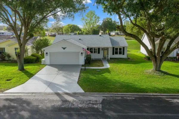 936 Orchid Street, LADY LAKE, FL 32159
