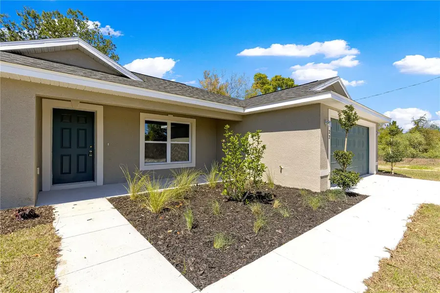 22 Malauka Run Lane, Ocklawaha, FL 32179 - #3