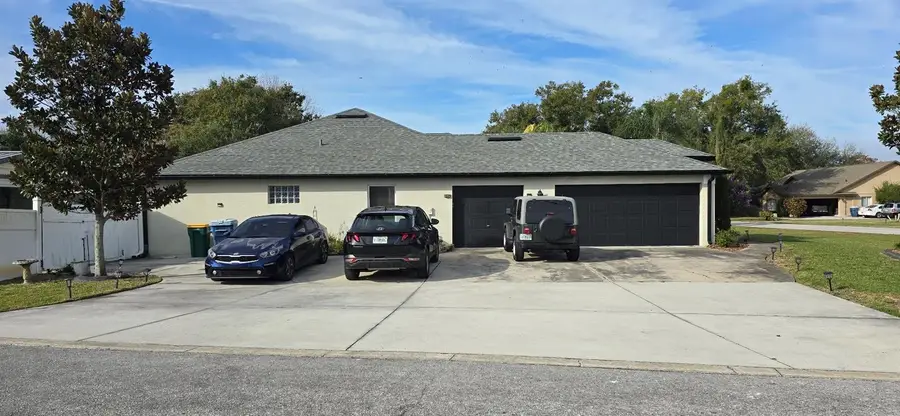 336 Lakecrest Drive, Tavares, FL 32778 - #3