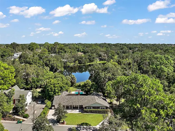 705 Summit Court, MOUNT DORA, FL 32757