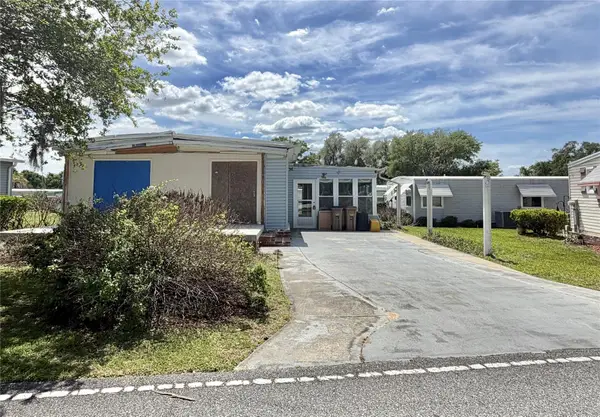 145 Royal Palm Drive, LEESBURG, FL 34748