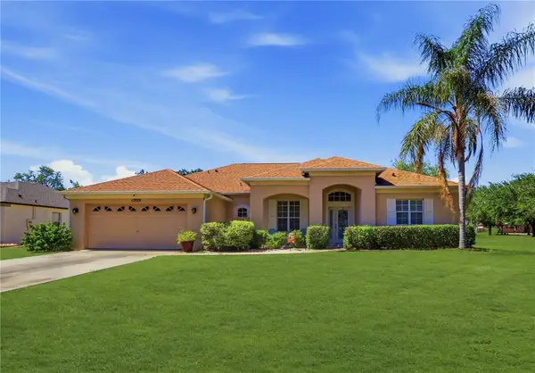 12929 Regiment Drive, GRAND ISLAND, FL 32735