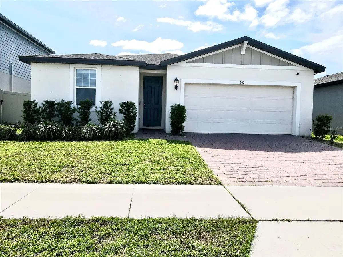 909 Cambridge Drive, Winter Haven, FL 33881 - #1