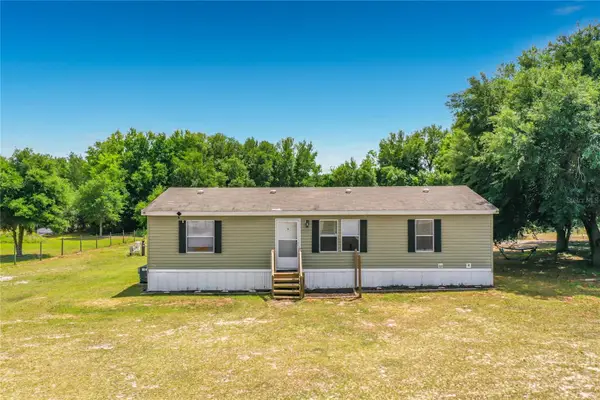 8108 Sergeant Pepper Drive, HOWEY IN THE HILLS, FL 34737