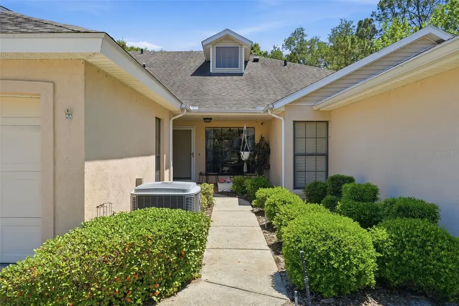 220 Juniper Way, Tavares, FL 32778 - #2