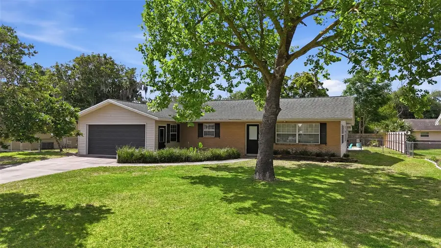 3996 Lake Eleanor Dr, Mount Dora, FL 32757 - #2