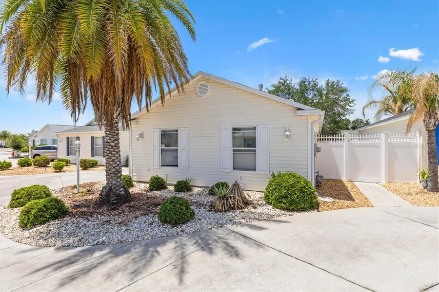 979 Smyrna Street, The Villages, FL 32162 - #2