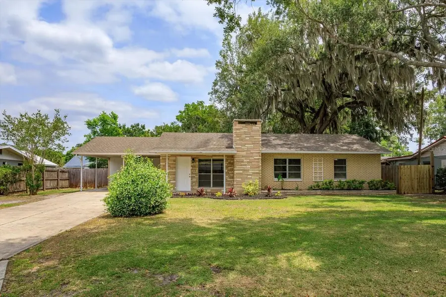 1300 Orange Avenue, Tavares, FL 32778 - #2