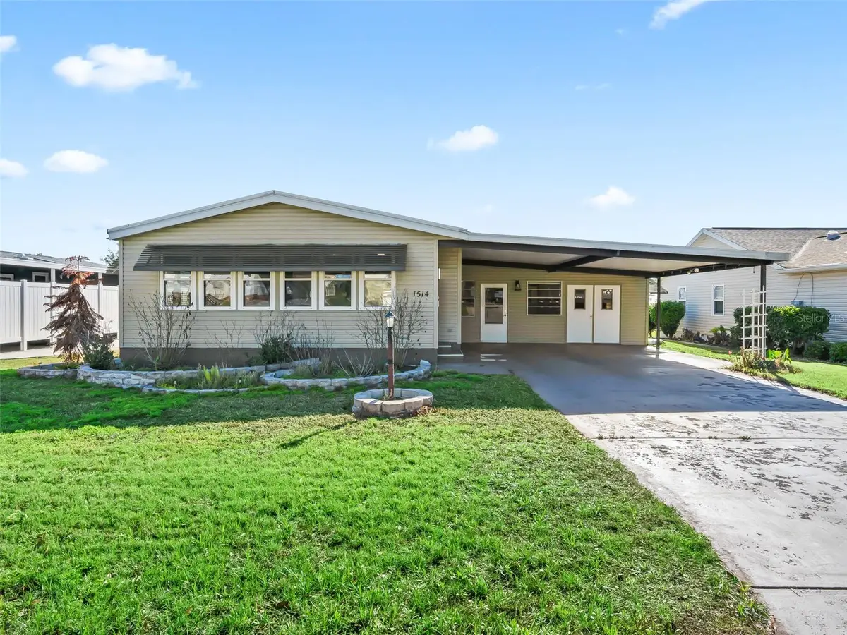 1514 Hillcrest Drive, Lady Lake, FL 32159 - #1