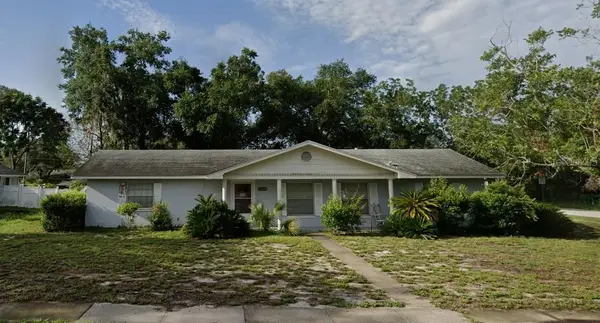 2390 Northland Road, MOUNT DORA, FL 32757