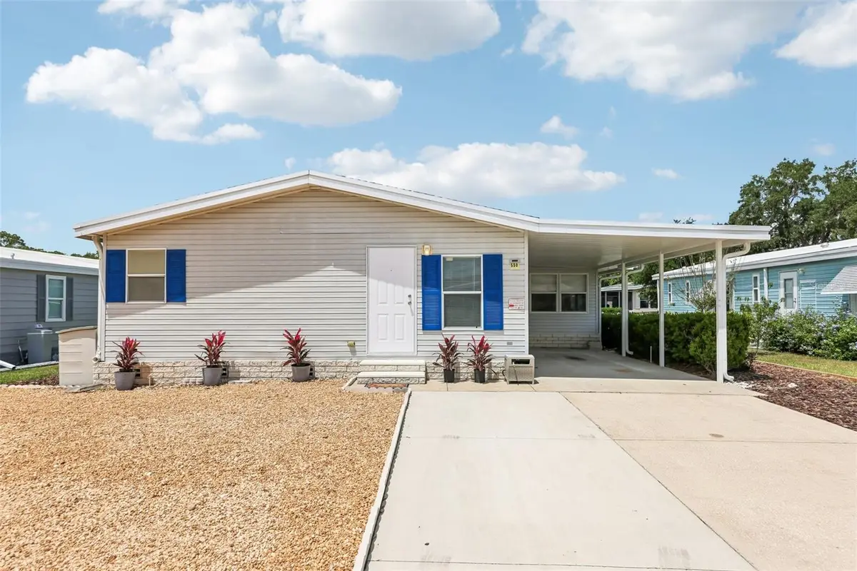 550 Saint Johns Road, Tavares, FL 32778 - #1