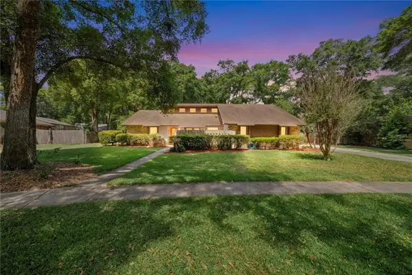 424 Knoll Tree Lane, APOPKA, FL 32712