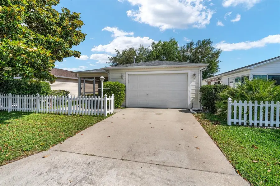 8221 SE 169th Palownia Loop, The Villages, FL 32162 - #3