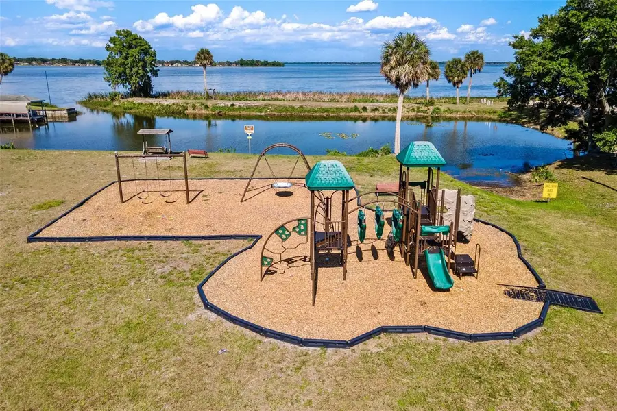911 Beverly Harbors Drive #16, Leesburg, FL 34748 - #3