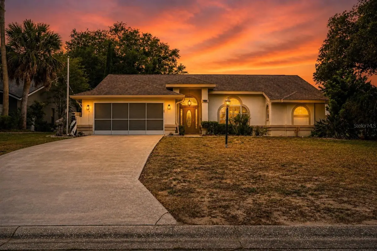 33939 Valencia Drive, Leesburg, FL 34788 - #1