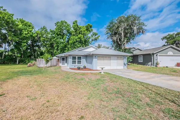 33 Ginger Circle, LEESBURG, FL 34748