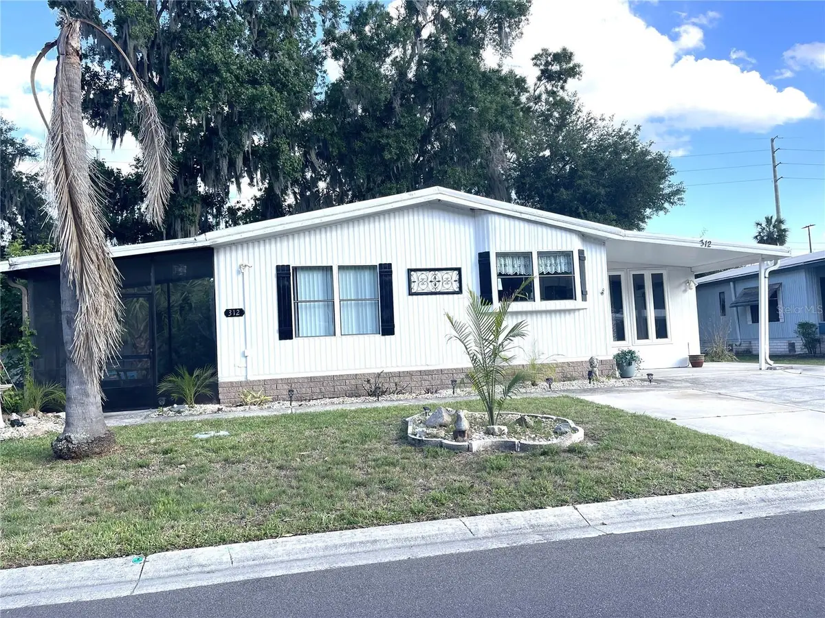 312 S Timber Trl, Wildwood, FL 34785 - #1