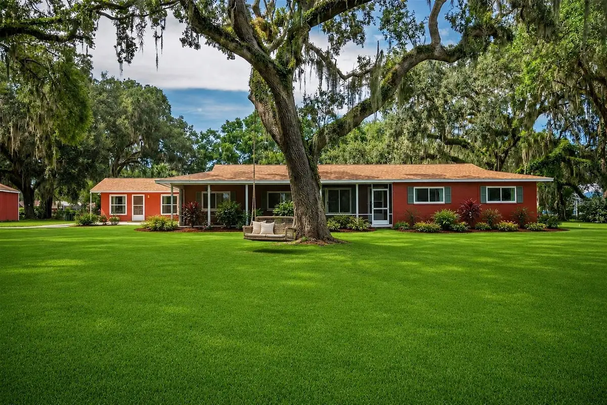 2710 Westside Drive, Leesburg, FL 34748 - #1