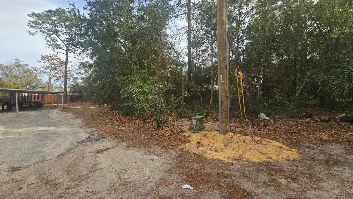 W Seventh Avenue, Umatilla, FL 32784 - #1