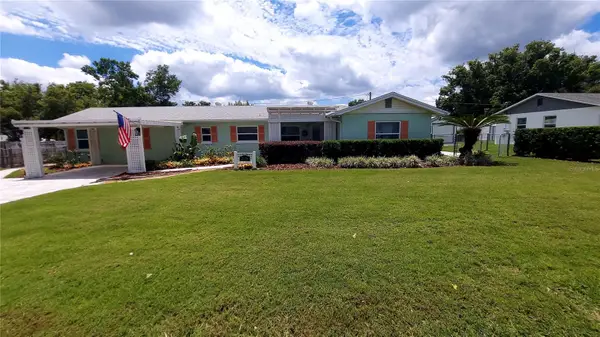 2136 Sylvan Point Drive, MOUNT DORA, FL 32757
