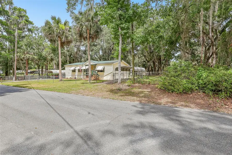 2903 Cr 426e, Lake Panasoffkee, FL 33538 - #2