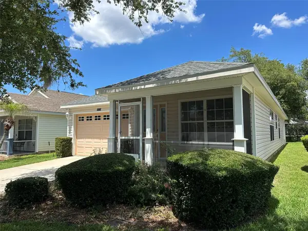 25335 Cranes Roost Circle, LEESBURG, FL 34748