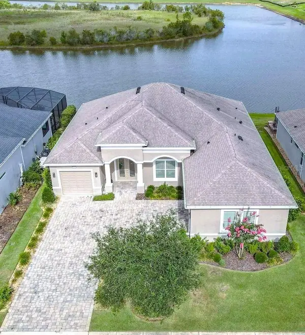 8461 Bridgeport Bay Circle, MOUNT DORA, FL 32757