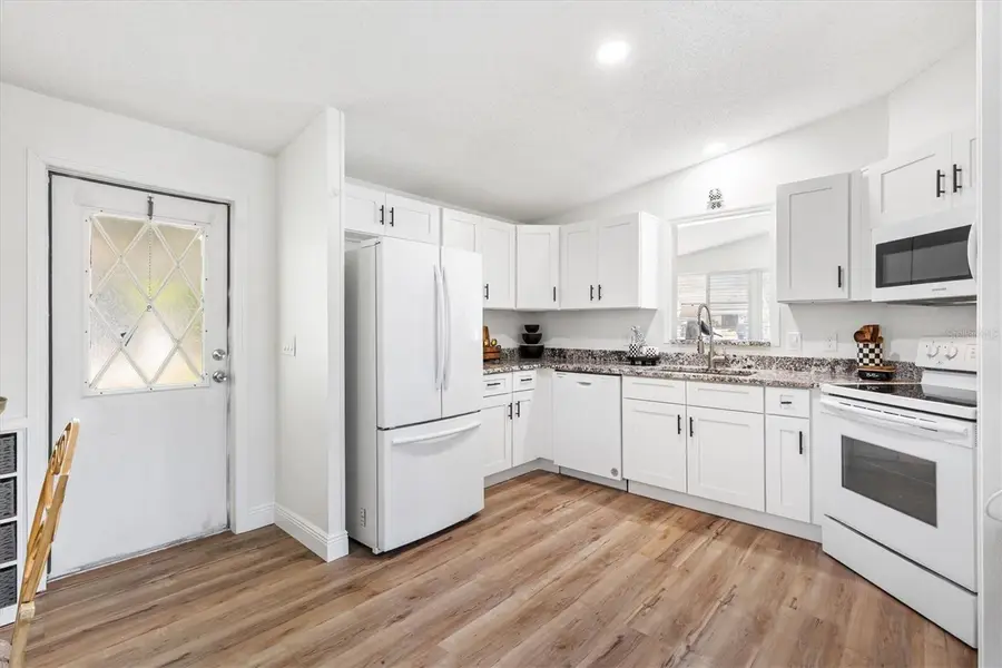 1616 Bayhill Drive, Lady Lake, FL 32159 - #3