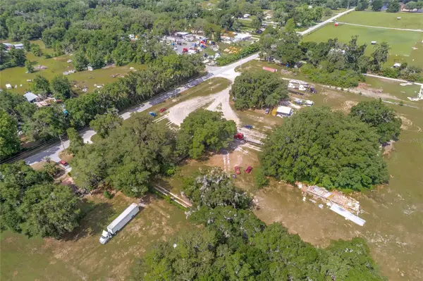 1751 E Highway 329, CITRA, FL 32113
