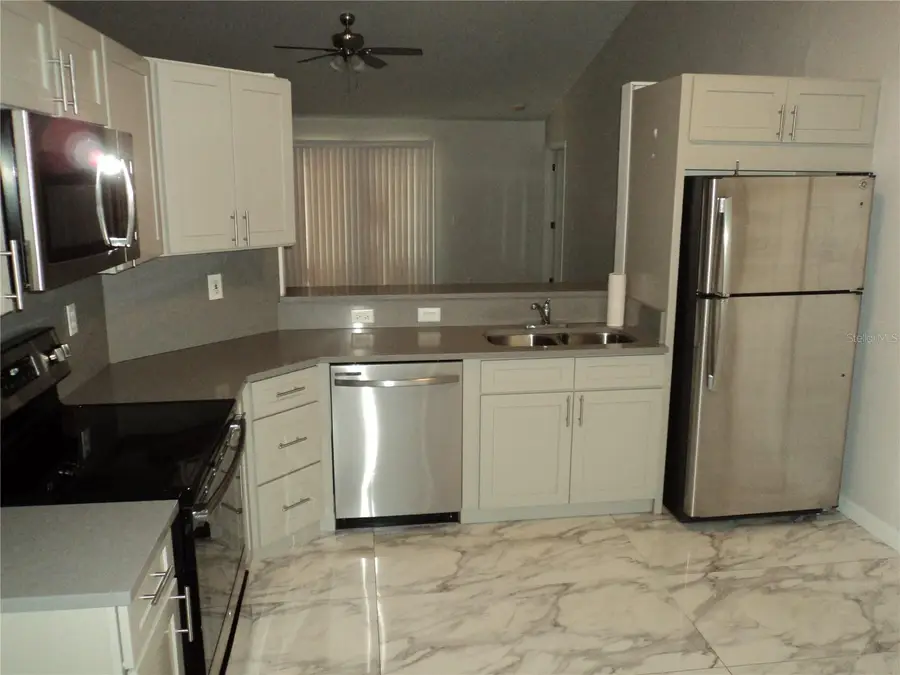 548 E Montrose Street, Clermont, FL 34711 - #3