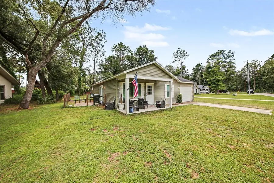 17050 SE 60th Street, Ocklawaha, FL 32179 - #2