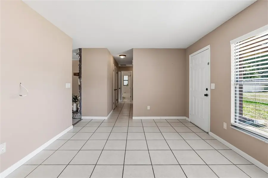 214 E Floyd Avenue, Lake Mary, FL 32746 - #3