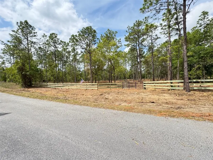 SW Deerpark Heights Road, Dunnellon, FL 34431 - #2